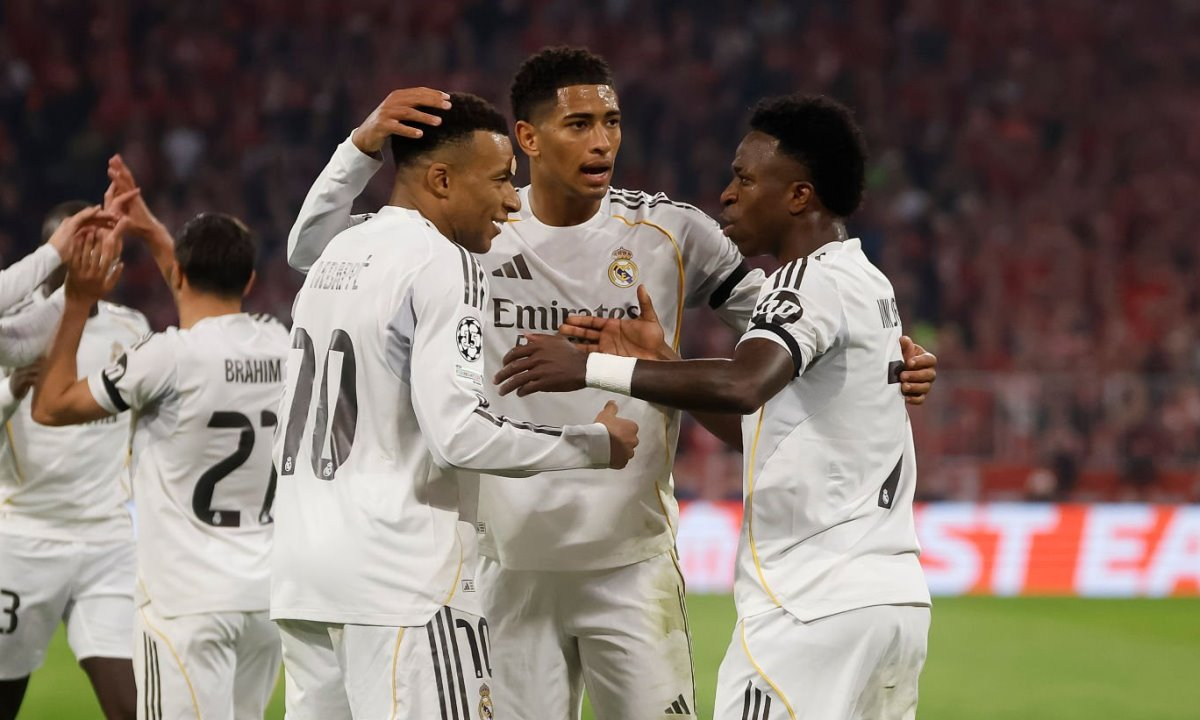 Винисиус повздорил с Беллингемом по ходу матча «Реала» с «Баварией»