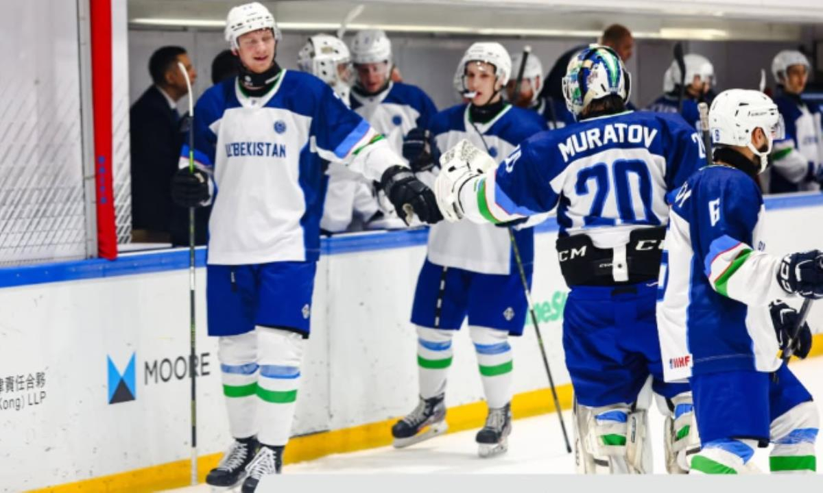 Узбекистан забросил 20 шайб в третьем матче чемпионата мира по хоккею