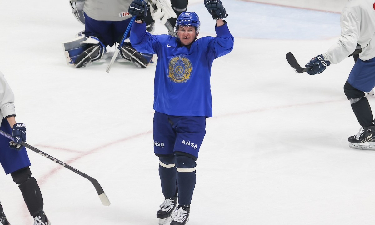 Сборная Казахстана объявила обновленный состав перед ЧМ-2026 по хоккею