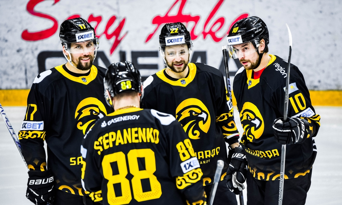 Казахстан потерял двух бомбардиров из-за травм перед ЧМ-2026 по хоккею