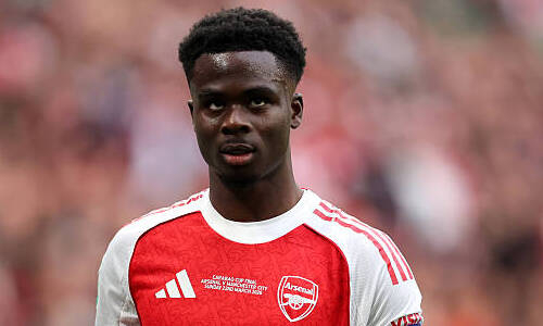 «Арсенал» остался без Сака перед матчем с «Манчестер Сити» в АПЛ