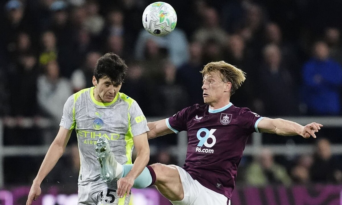 Хусанов стал одним из лучших игроков «Манчестер Сити» в матче с «Бернли»