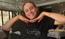 Елена Рыбакина поделилась снимками из Европы и дала комментарий