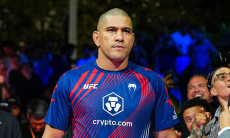 Алекс Перейра заявил о страхе завершить карьеру в UFC