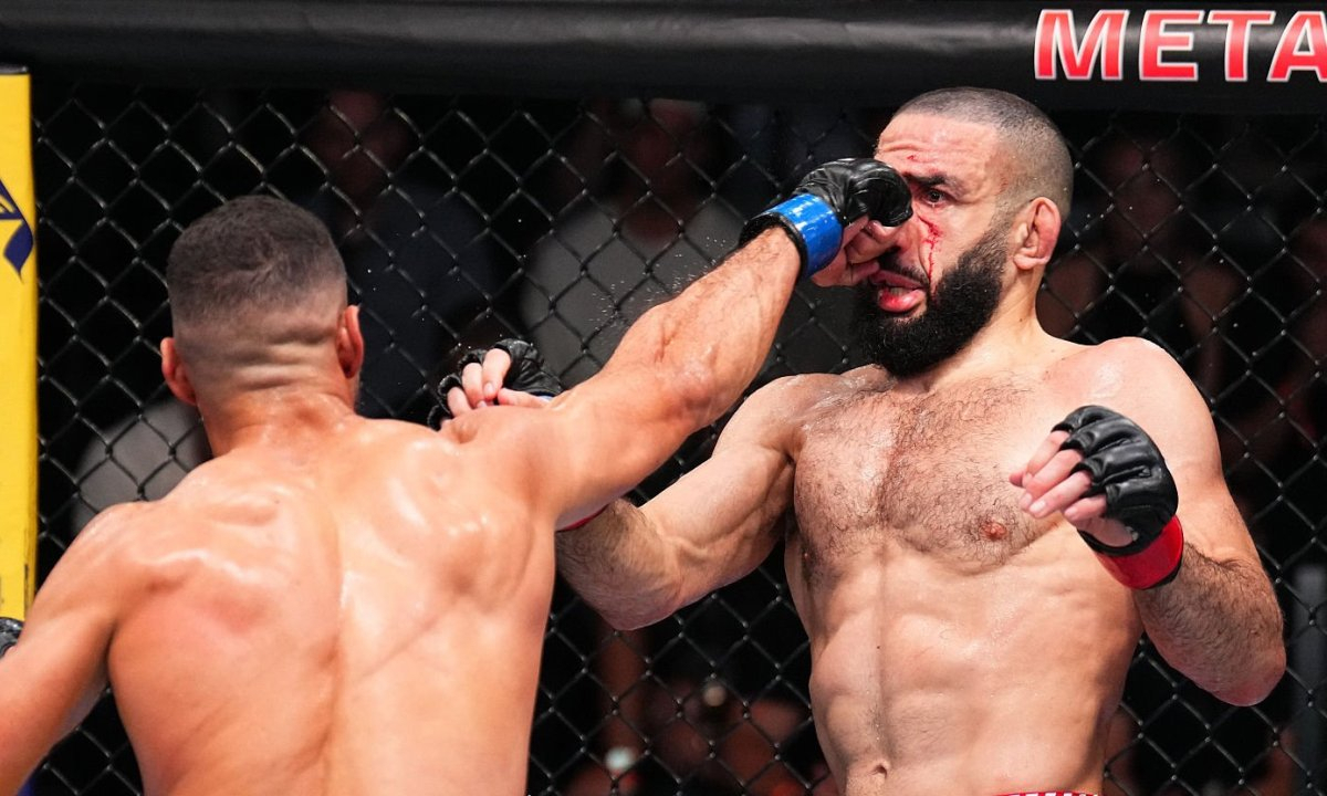 Белала Мухаммада разгромили в главном бою турнира UFC в весе Шавката Рахмонова
