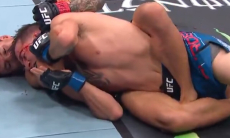Коста финишировал Дердена на UFC 329. Видео