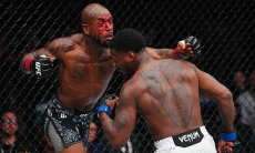 Грин оформил нокаут за секунду до конца раунда на UFC 329. Видео