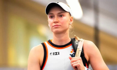 Елена Рыбакина сделала признание после тяжелого старта в Торонто