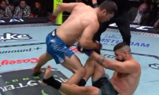 Видео нокаута казахстанского бойца в UFC