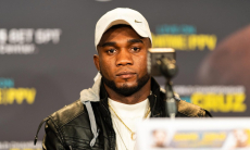 Чемпиона мира WBC Адамеса обязали драться с победителем боя Нурсултанов — Рамос