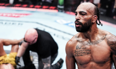 Соперник трех казахстанцев в UFC победил редким приемом после нокдауна. Видео