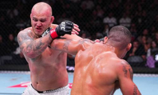 Молдавский боец потерпел седьмое поражение в UFC