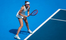 Елена Рыбакина сохранила лидерство в чемпионской гонке WTA