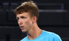 Григорий Ломакин проиграл на старте турнира в Китае