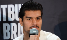 Чемпион WBC похвалил Мейирима Нурсултанова за храбрость перед титульным боем