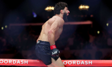 Куат Хамитов обратился к Арману Царукяну после брутального нокаута на UFC 331