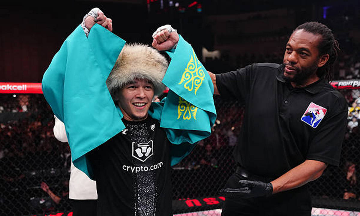 Роман Мазуров оценил бой Асу Алмабаева против экс-претендента на титул UFC