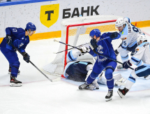 Фоторепортаж с матча КХЛ «Барыс» — «Сибирь» 2:3