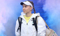 Рыбакина отправилась домой после объявления о паузе